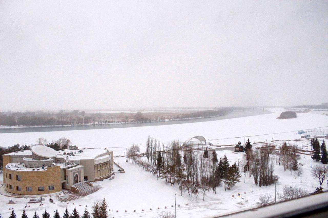 Гостиница Павлодар Екстер'єр фото