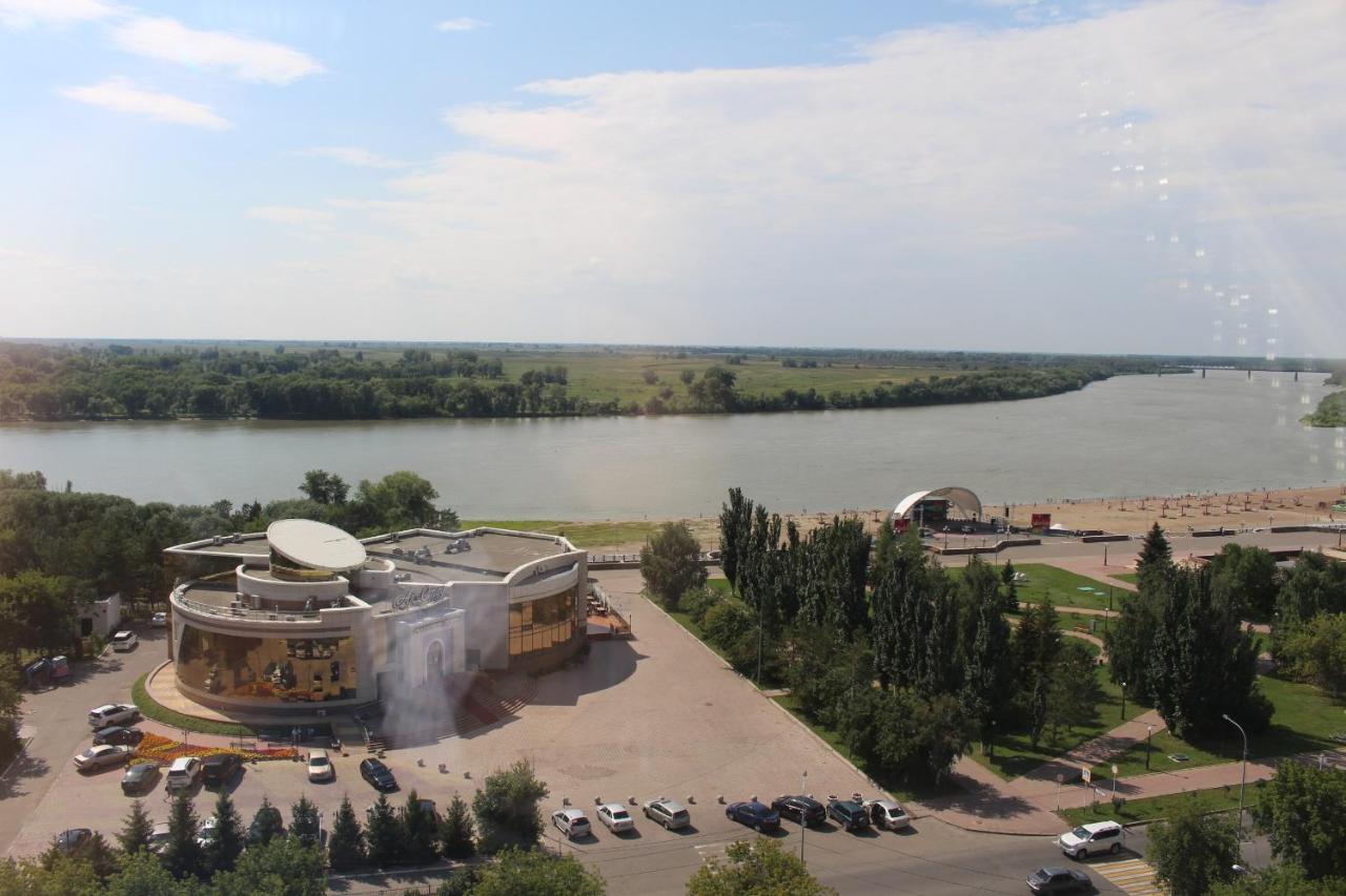 Гостиница Павлодар Екстер'єр фото